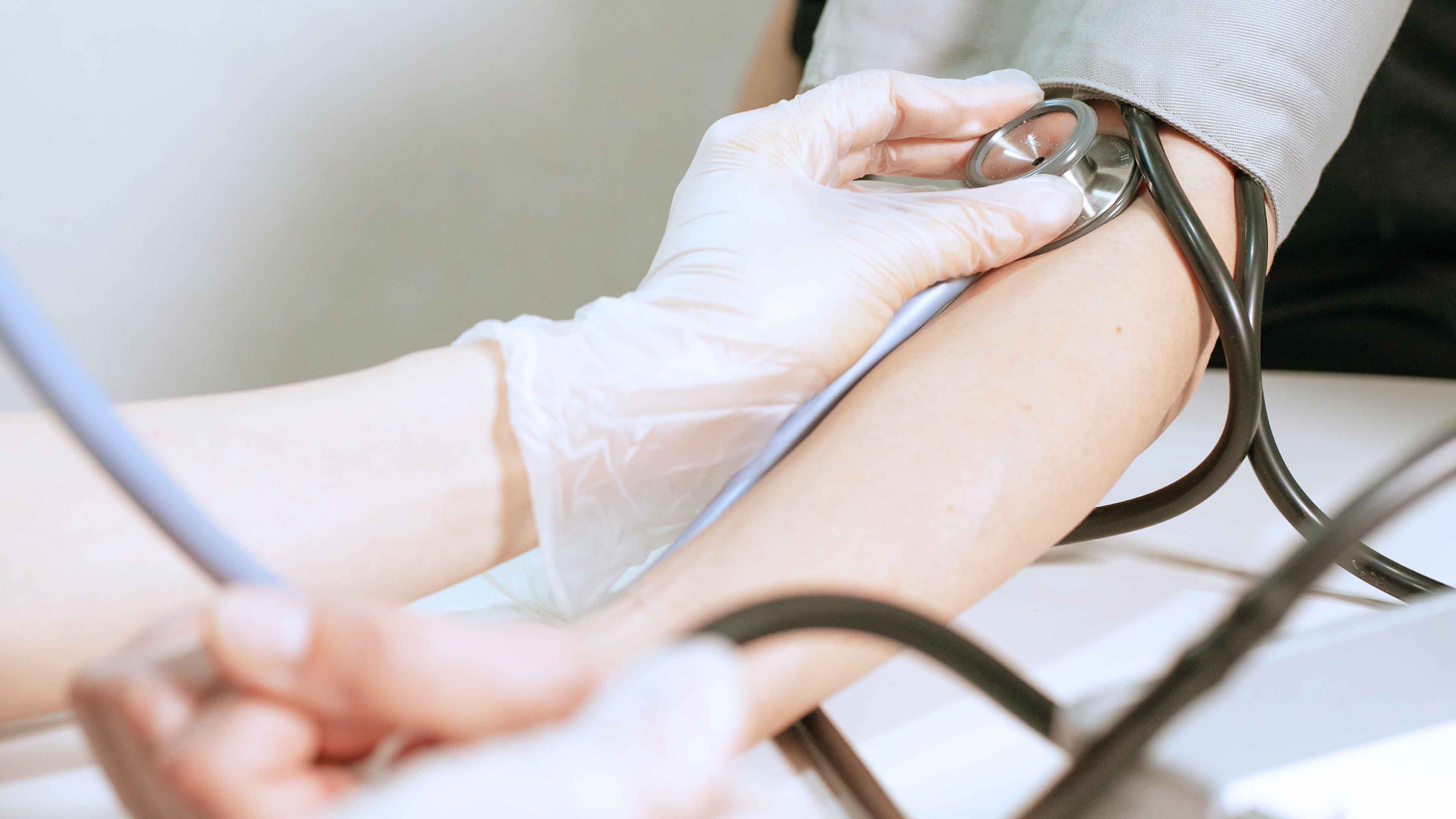 その血圧、放っておいて大丈夫？